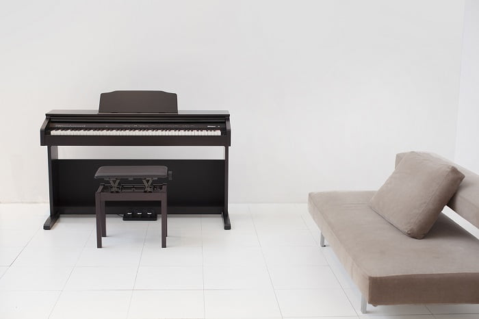 نمای دکوراتیو ِپیانو دیجیتال Digital piano Roland RP30