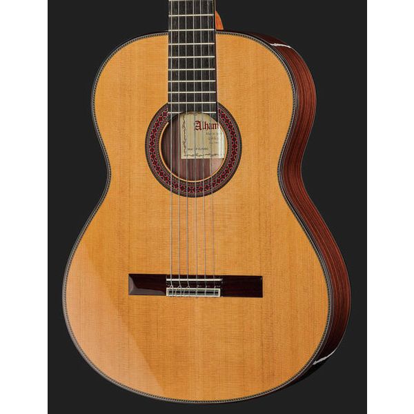 مشخصات گیتار ALHAMBRA 7P